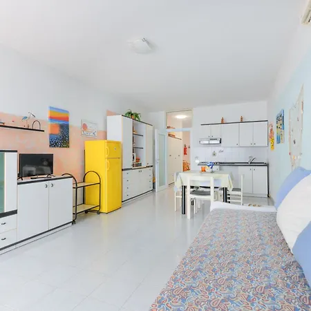 Azzurra By Interhome Apartman